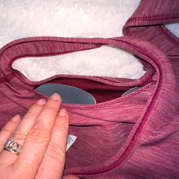 Nike Women’s Small Sports Bra Burgundy Fleck Padded Thick Material Used-New Cond - Picture 6 of 6
